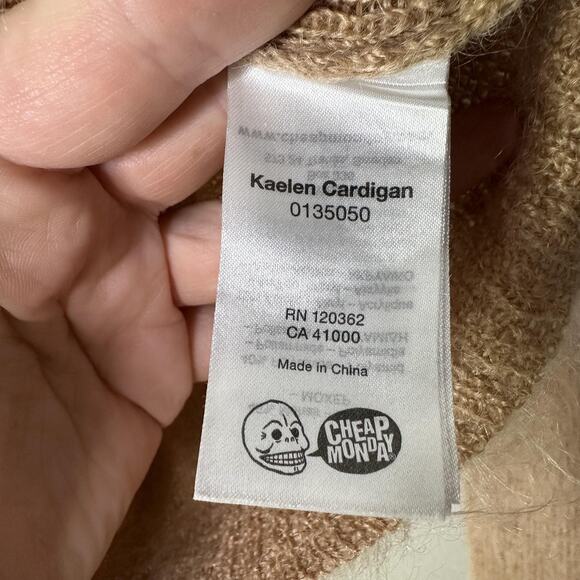 Cheap Monday Kaelen Mohair Cardigan Sweater Womens Small Tan Fuzzy Button EUC - Picture 7 of 8